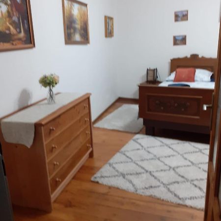 Atelier Spojovaci Apartment Cesky Krumlov Luaran gambar