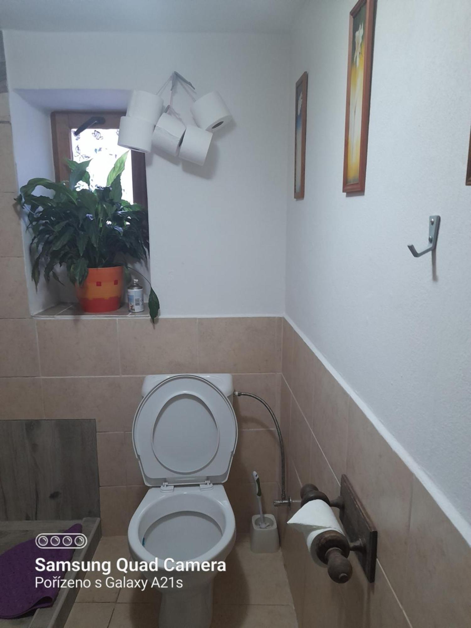 Atelier Spojovaci Apartment Cesky Krumlov Luaran gambar