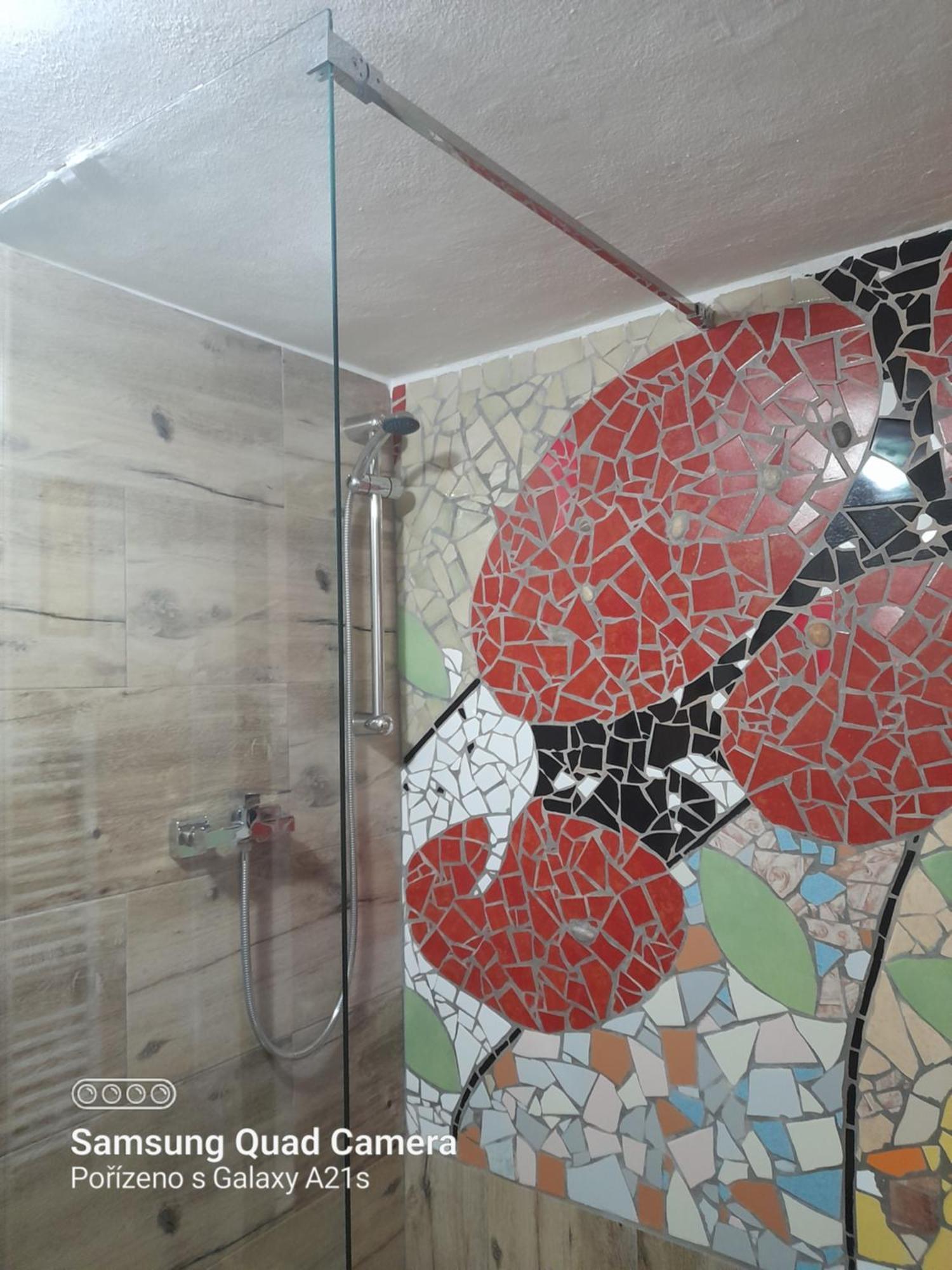 Atelier Spojovaci Apartment Cesky Krumlov Luaran gambar